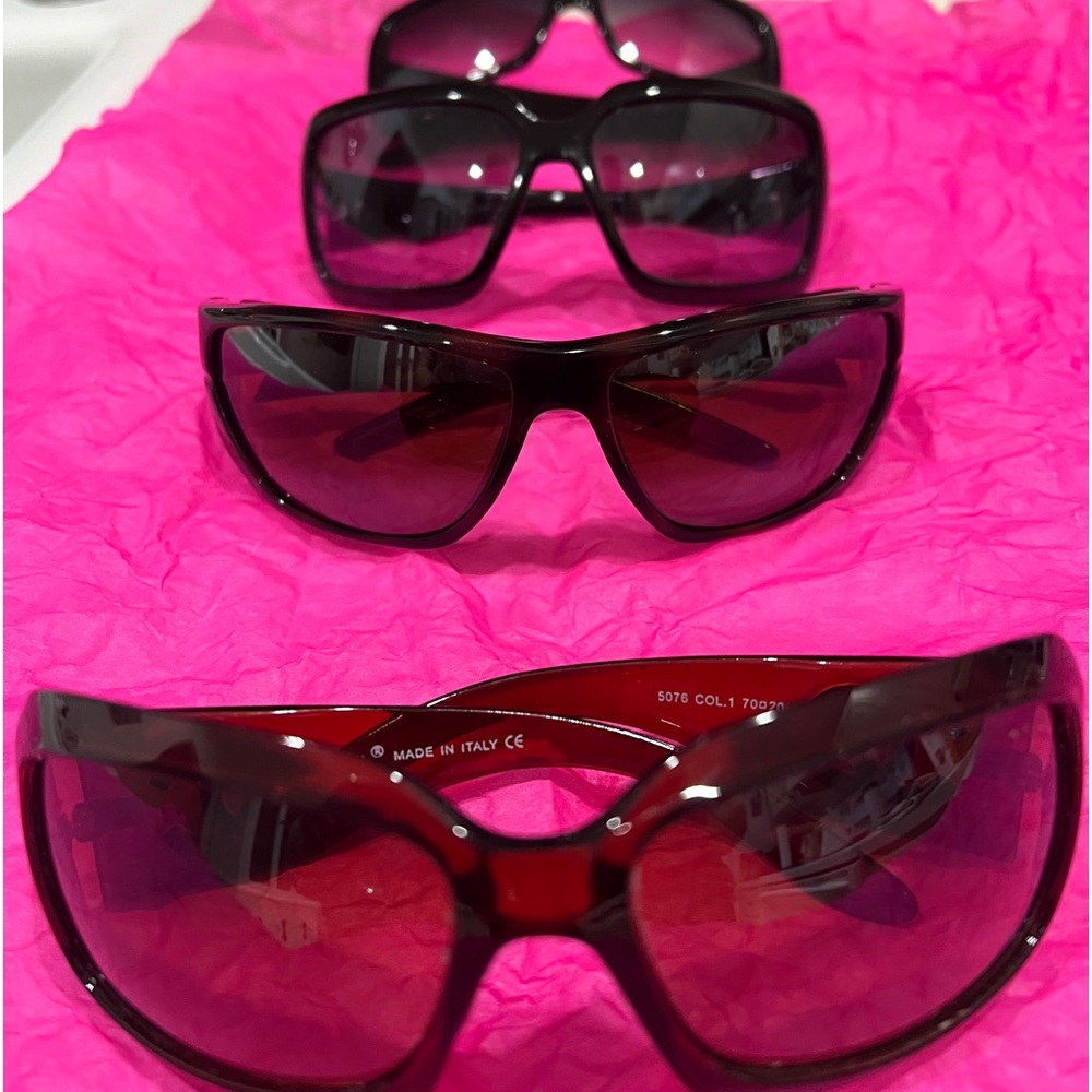 Bundle of sunglasses🛍️